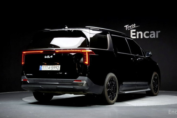 2024 Kia Carnival с пробегом 20 261 км