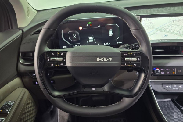 2024 Kia Carnival с пробегом 21 498 км