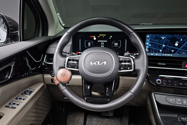 2024 Kia Carnival с пробегом 42 513 км