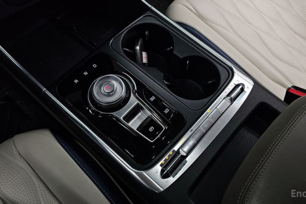 2024 Kia Carnival с пробегом 66 973 км