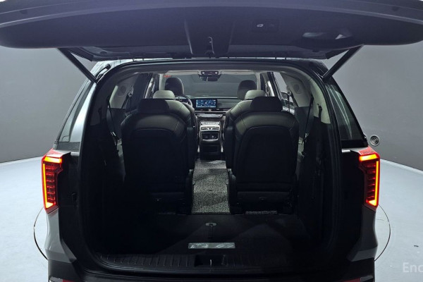 2024 Kia Carnival с пробегом 42 513 км