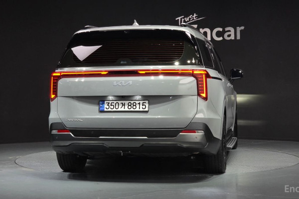 2024 Kia Carnival с пробегом 18 120 км