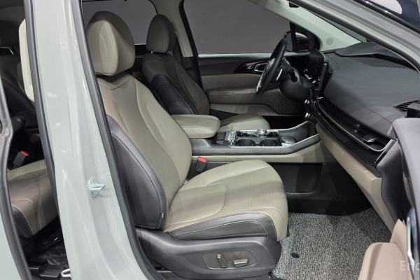 2024 Kia Carnival с пробегом 18 120 км