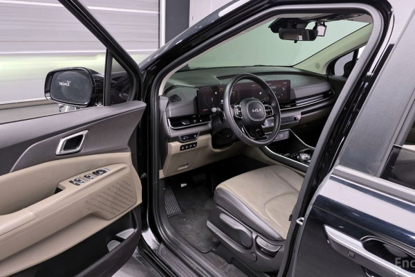 2024 Kia Carnival с пробегом 45 414 км