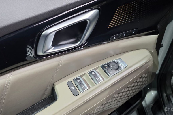 2024 Kia Carnival с пробегом 18 120 км