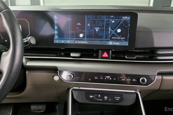 2024 Kia Carnival с пробегом 45 414 км