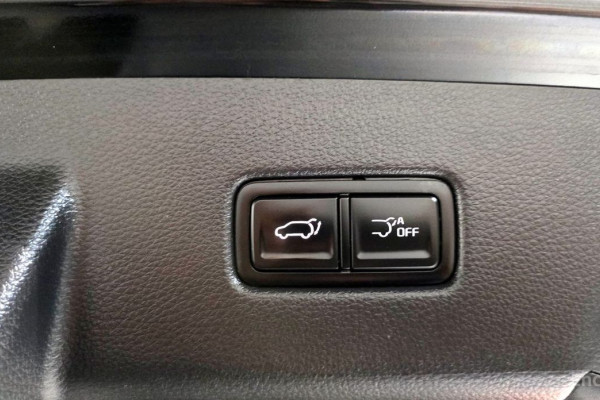 2024 Kia Carnival с пробегом 45 414 км