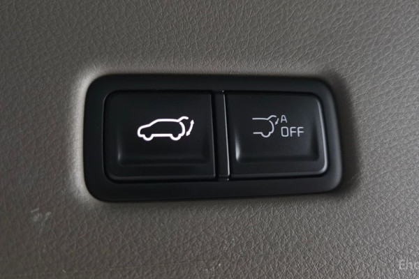 2024 Kia Carnival с пробегом 55 480 км