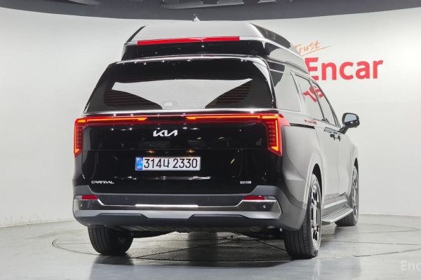 2026 Kia Carnival с пробегом 1 062 км