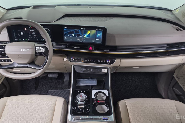 2026 Kia Carnival с пробегом 1 062 км