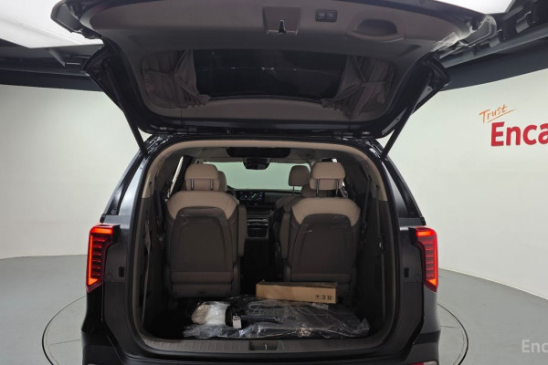 2026 Kia Carnival с пробегом 1 062 км