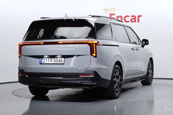 2024 Kia Carnival с пробегом 31 089 км