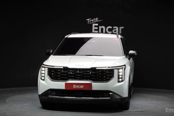 2025 Kia Carnival с пробегом 9 898 км