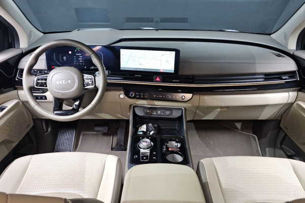 2024 Kia Carnival с пробегом 29 237 км