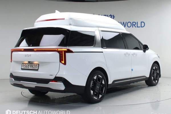 2025 Kia Carnival с пробегом 9 312 км