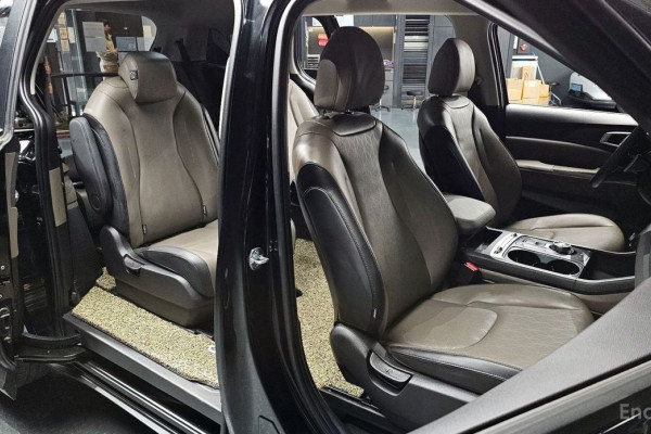 2024 Kia Carnival с пробегом 28 110 км