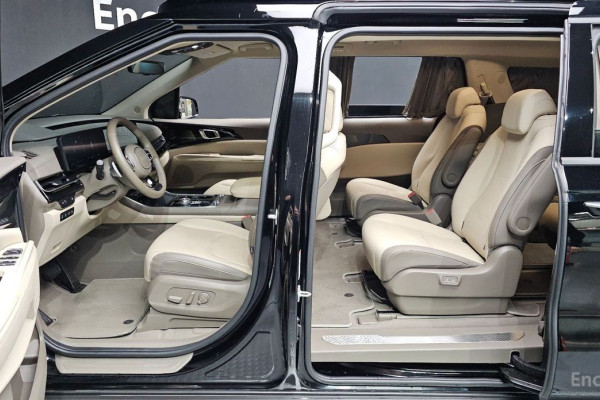 2024 Kia Carnival с пробегом 29 237 км