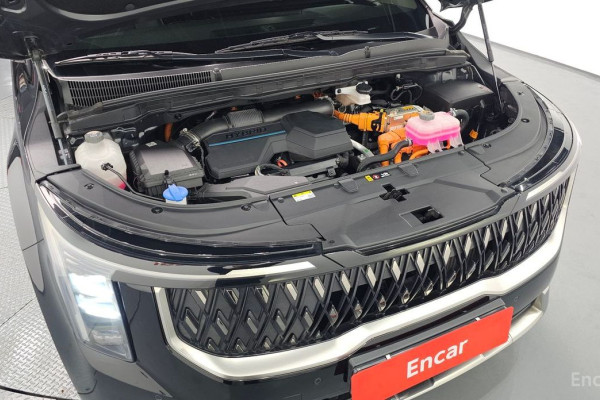 2024 Kia Carnival с пробегом 57 712 км