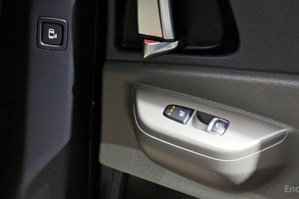 2024 Kia Carnival с пробегом 28 110 км