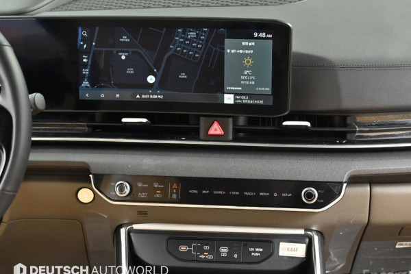 2025 Kia Carnival с пробегом 9 312 км