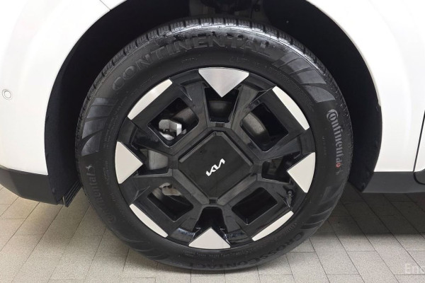 2024 Kia Carnival с пробегом 11 483 км