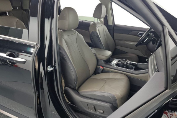 2024 Kia Carnival с пробегом 57 712 км