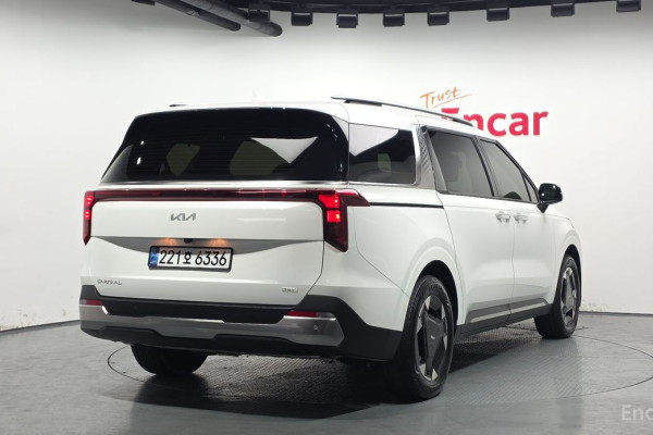 2024 Kia Carnival с пробегом 45 105 км