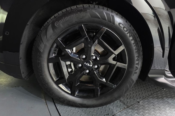 2024 Kia Carnival с пробегом 14 269 км