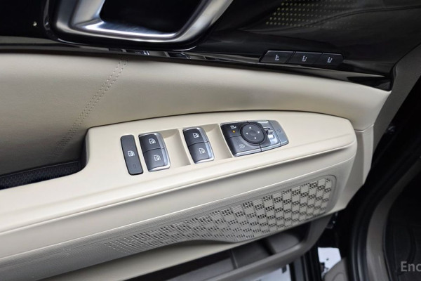 2024 Kia Carnival с пробегом 14 269 км