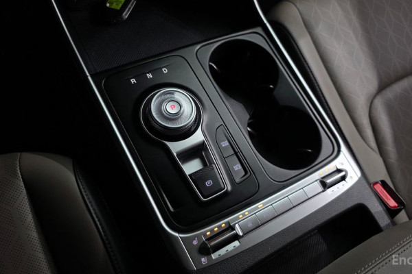 2024 Kia Carnival с пробегом 20 962 км