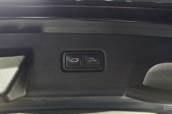 2024 Kia Carnival с пробегом 57 712 км