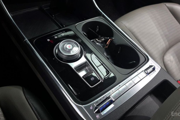 2024 Kia Carnival с пробегом 45 105 км