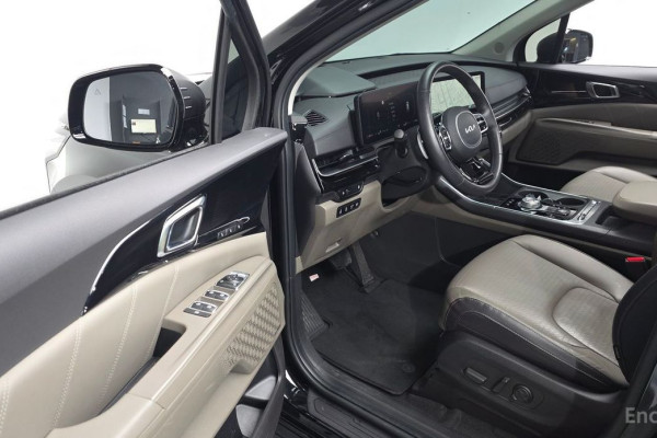 2024 Kia Carnival с пробегом 26 308 км