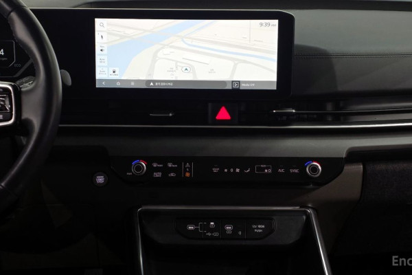 2024 Kia Carnival с пробегом 45 105 км