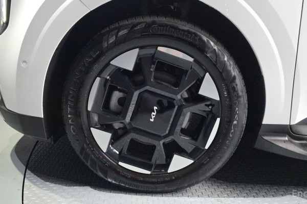 2024 Kia Carnival с пробегом 5 459 км