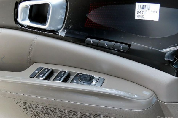 2024 Kia Carnival с пробегом 6 757 км