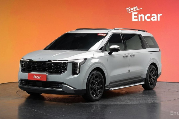 2025 Kia Carnival с пробегом 13 264 км