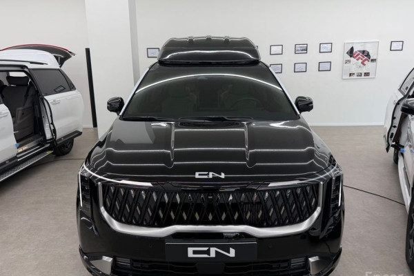 2026 Kia Carnival с пробегом 16 км