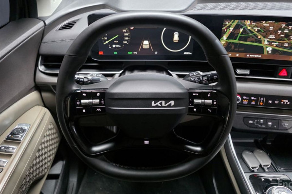 2024 Kia Carnival с пробегом 45 361 км