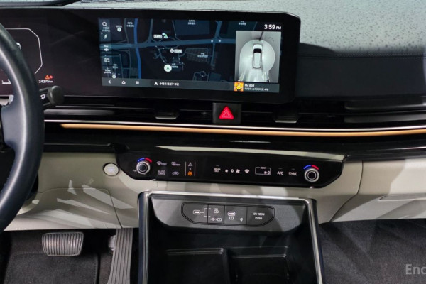 2024 Kia Carnival с пробегом 24 275 км