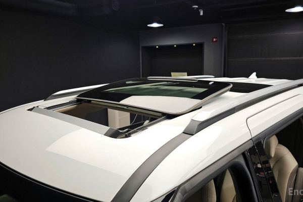 2024 Kia Carnival с пробегом 42 136 км