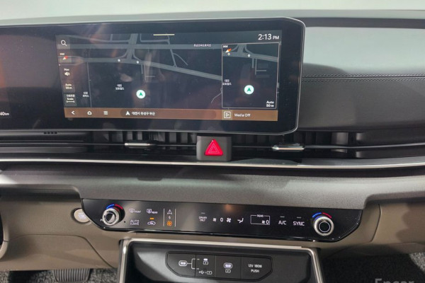 2026 Kia Carnival с пробегом 2 200 км