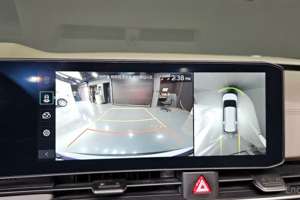 2024 Kia Carnival с пробегом 42 136 км