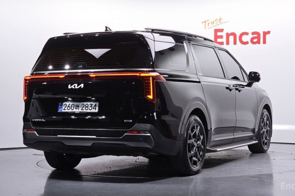 2024 Kia Carnival с пробегом 26 862 км