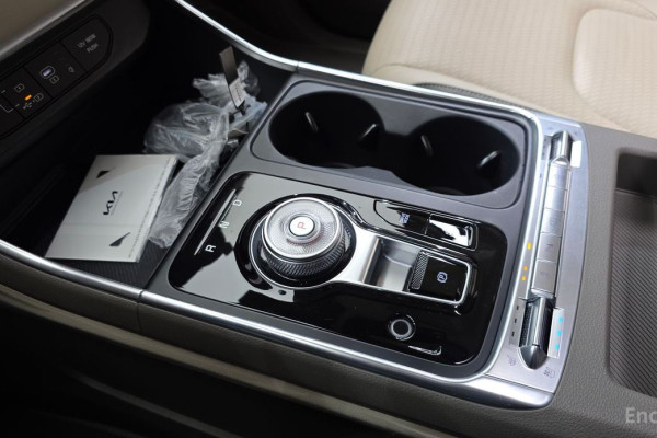 2024 Kia Carnival с пробегом 43 131 км