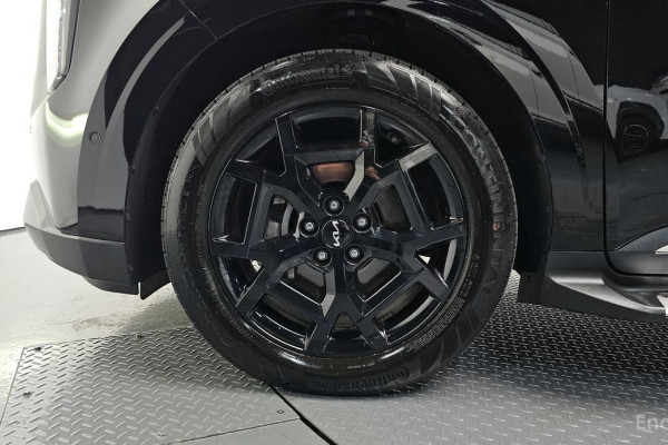 2024 Kia Carnival с пробегом 26 862 км