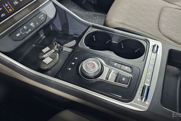 2024 Kia Carnival с пробегом 33 347 км