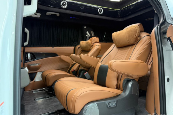 2026 Kia Carnival с пробегом 31 км