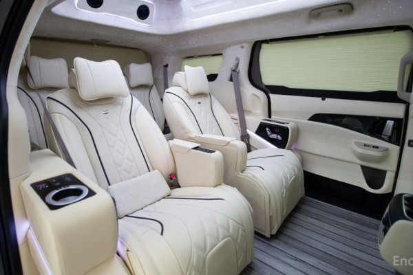 2026 Kia Carnival с пробегом 25 км