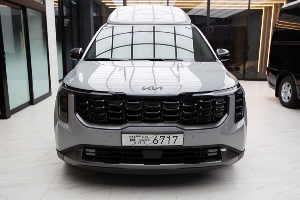2026 Kia Carnival с пробегом 25 км